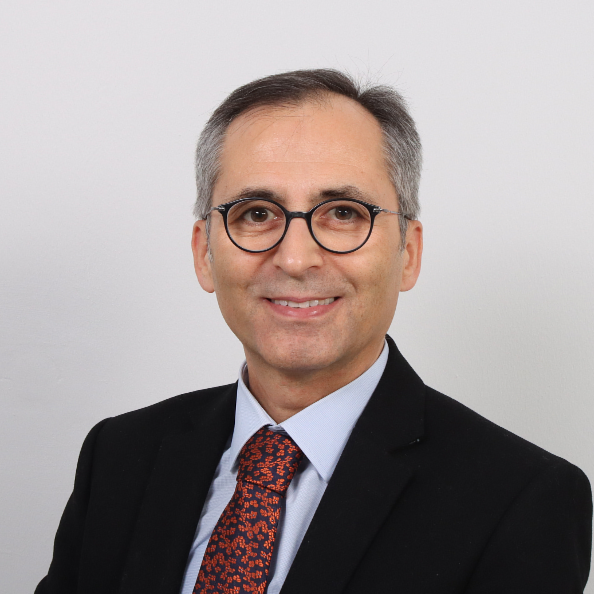 الدكتور زكريا طوسون