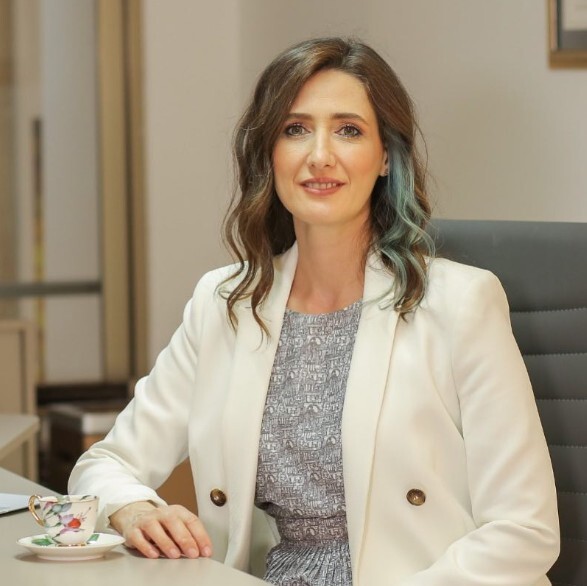 الدكتورة أرزو أكشال