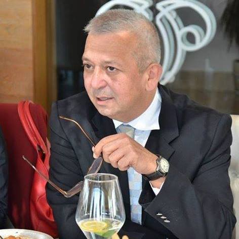 د. عصمت أنجين أوسطونصوي