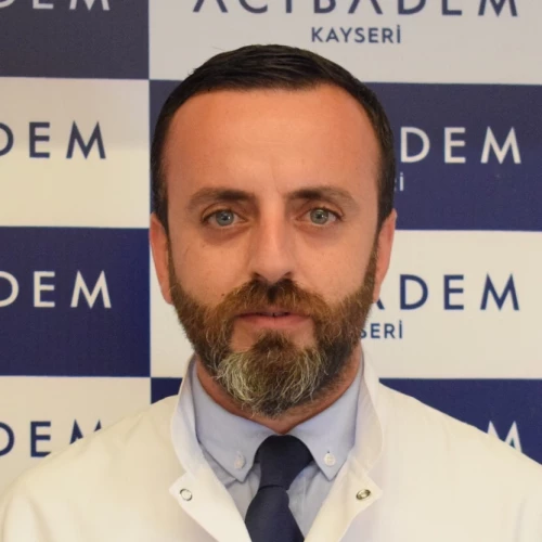  الدكتور يالتشين يونتار