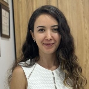 الدكتورة جيزم ترك