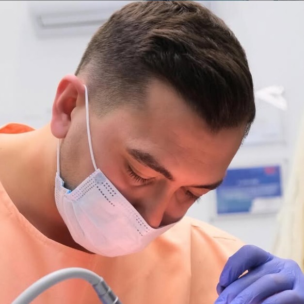 دكتور أوقتاي أنديچ