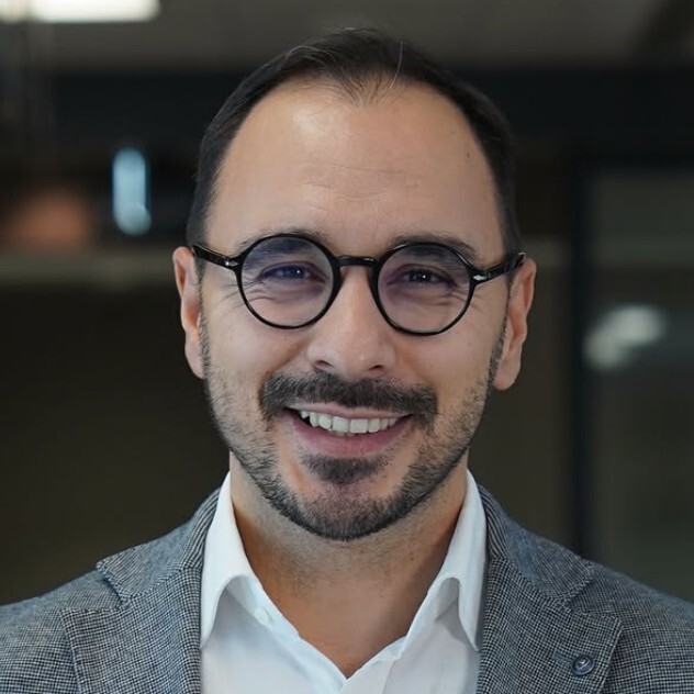 الدكتور براق أوزكان