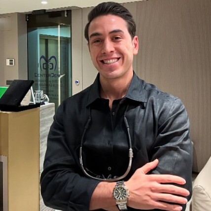 الدكتور باتوهان أونلولَر