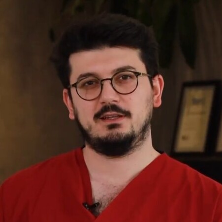 الدكتور أحمد ياسين تكين