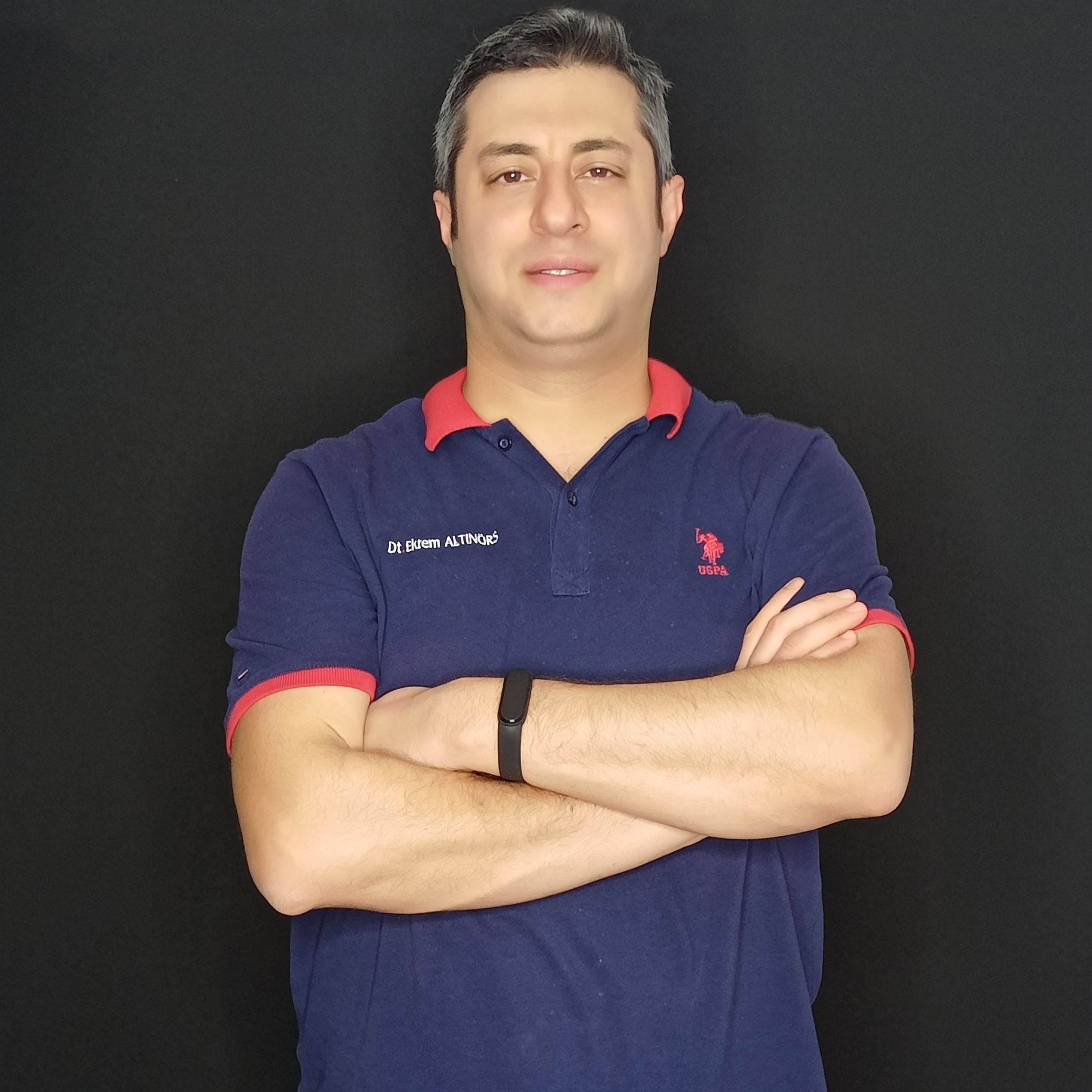 الدكتور إكرم ألطين أورس