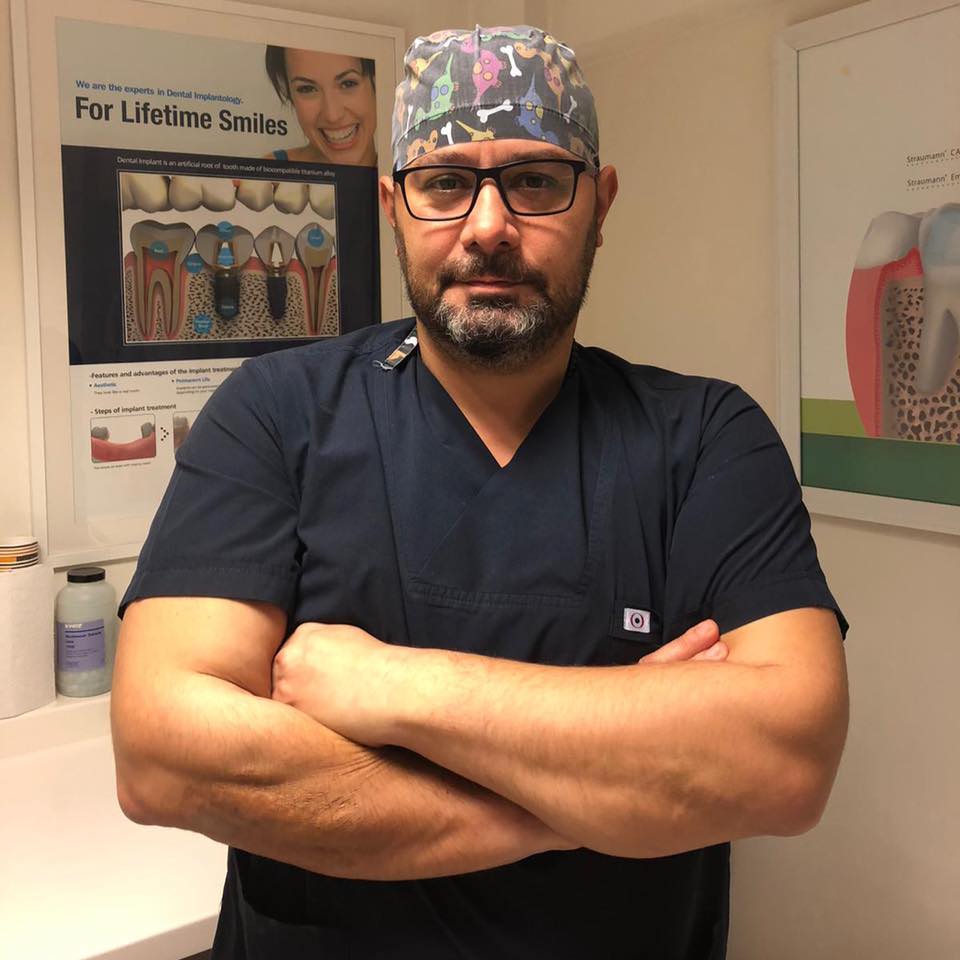 الدكتور ريها توكغوز