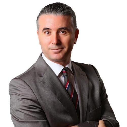 الدكتور تانر كوركوت