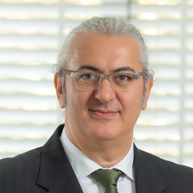 د. إلهان سردار أوغلو