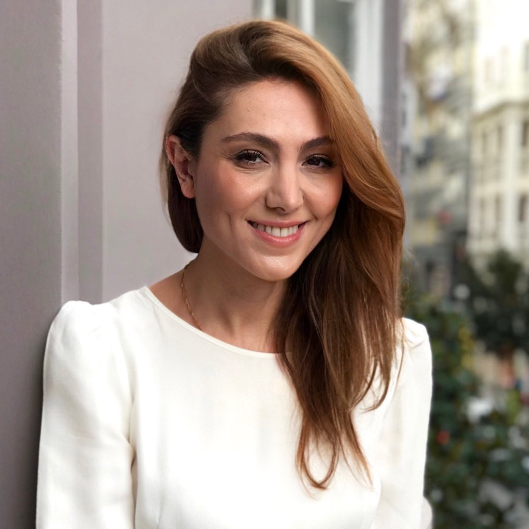 الدكتورة أوزاي أوزكايا