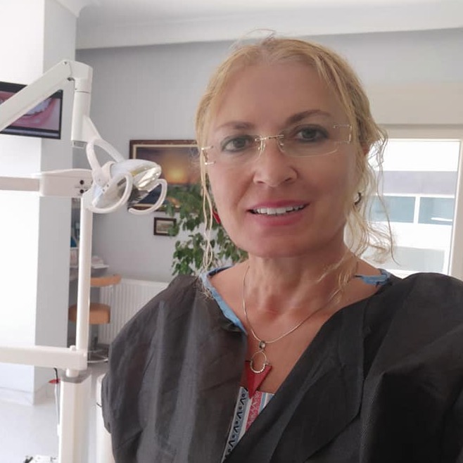 Dt. Ayten Ekşioğlu 
