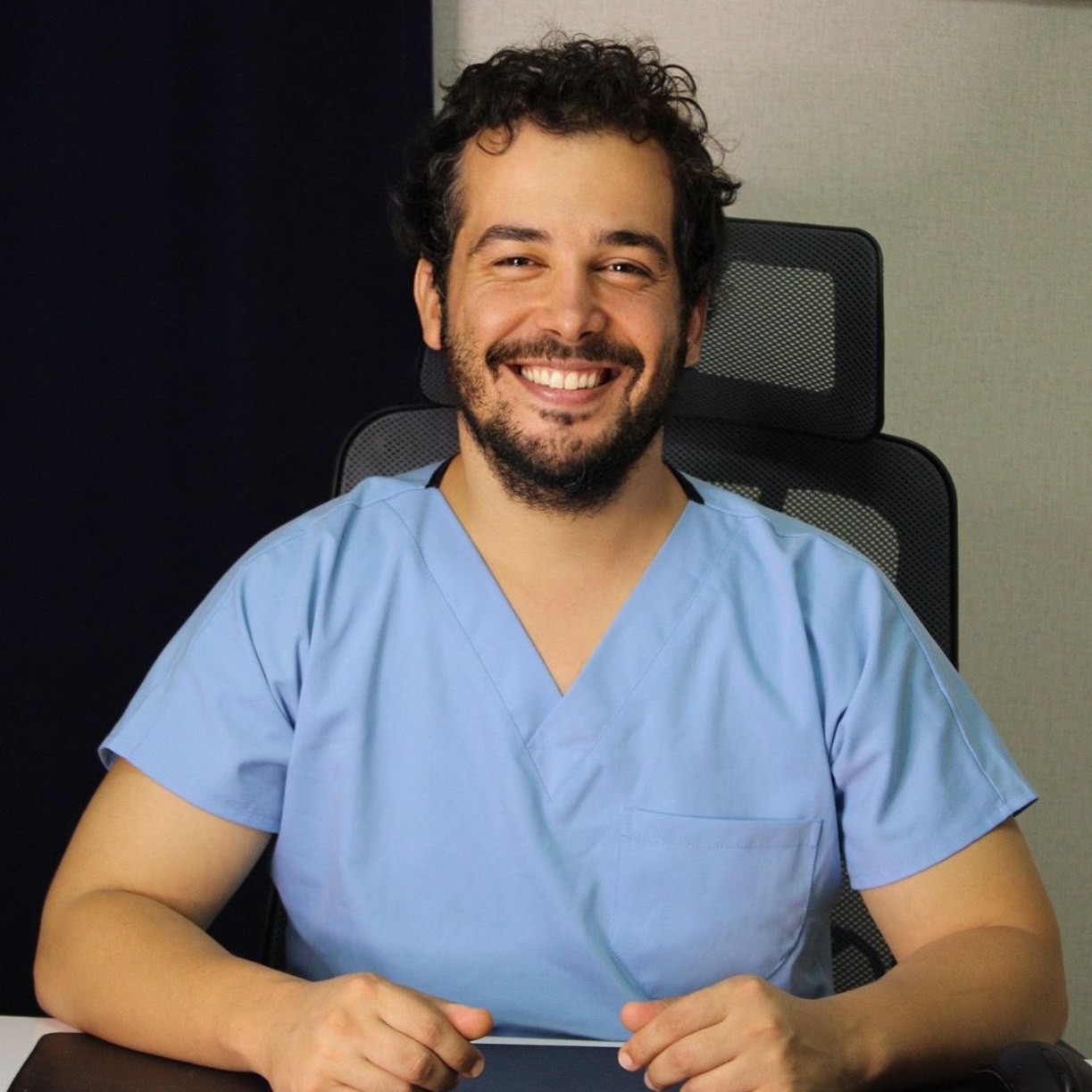 الدكتور إلهان يوكسيل