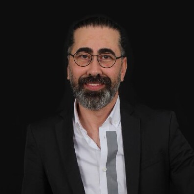 الدكتور بولنت جنش