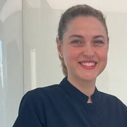 Dr. Dt. Ceren Uluocak Kardeş 