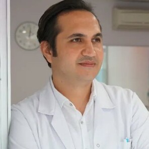 Dt. Göker Taşkınsu