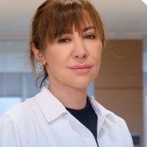 الدكتورة فُلْيا أوجَم