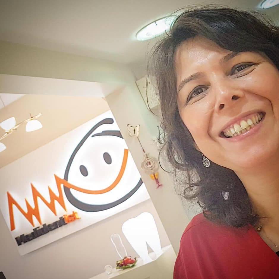 الدكتور. د. ج. غونش أيوشيغي