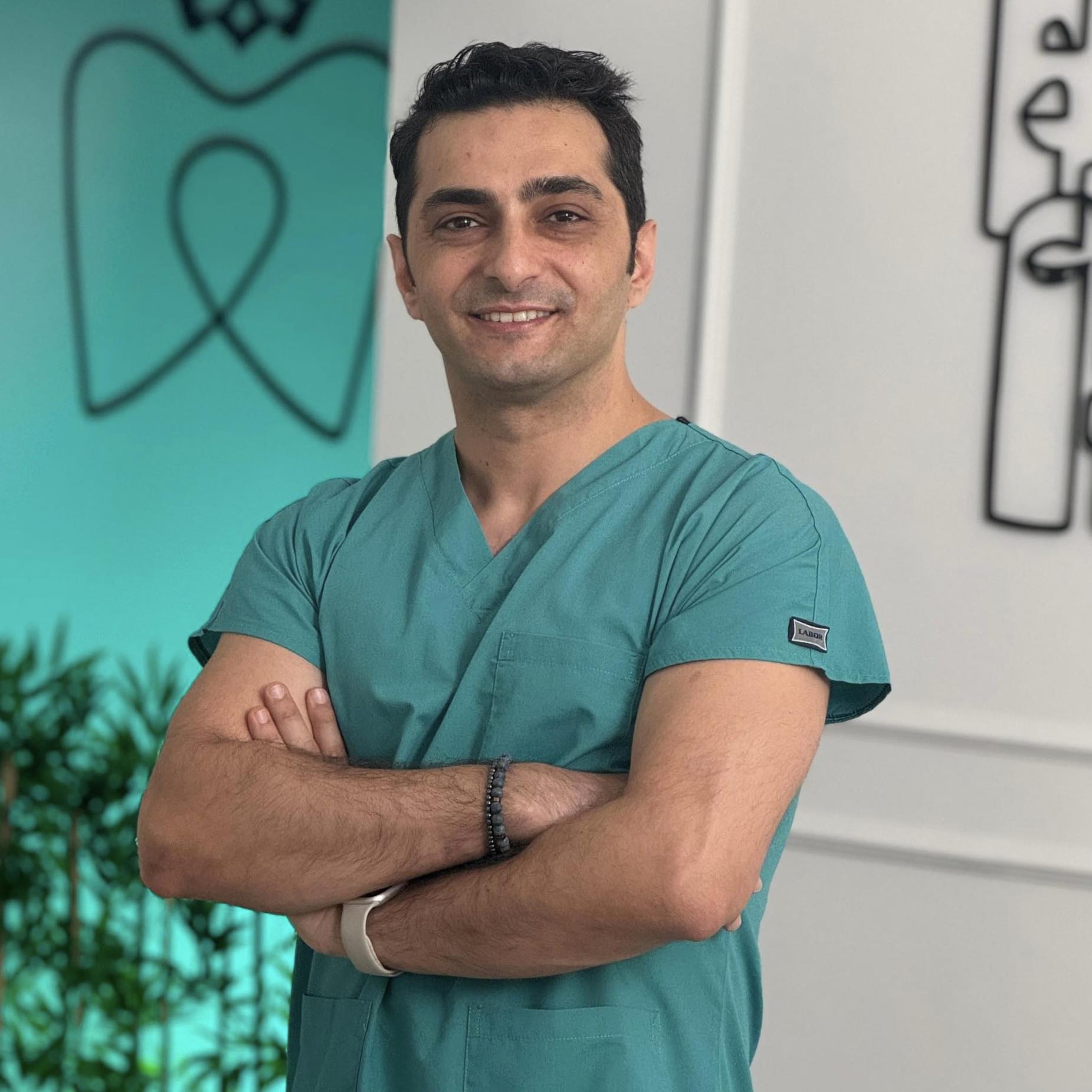 الدكتور دكتور بوراك بولموش