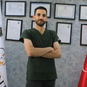 Dt. Barri Mustafaoğlu 