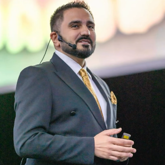 Doç. Dr. Ezher Hamza Dayısoylu 