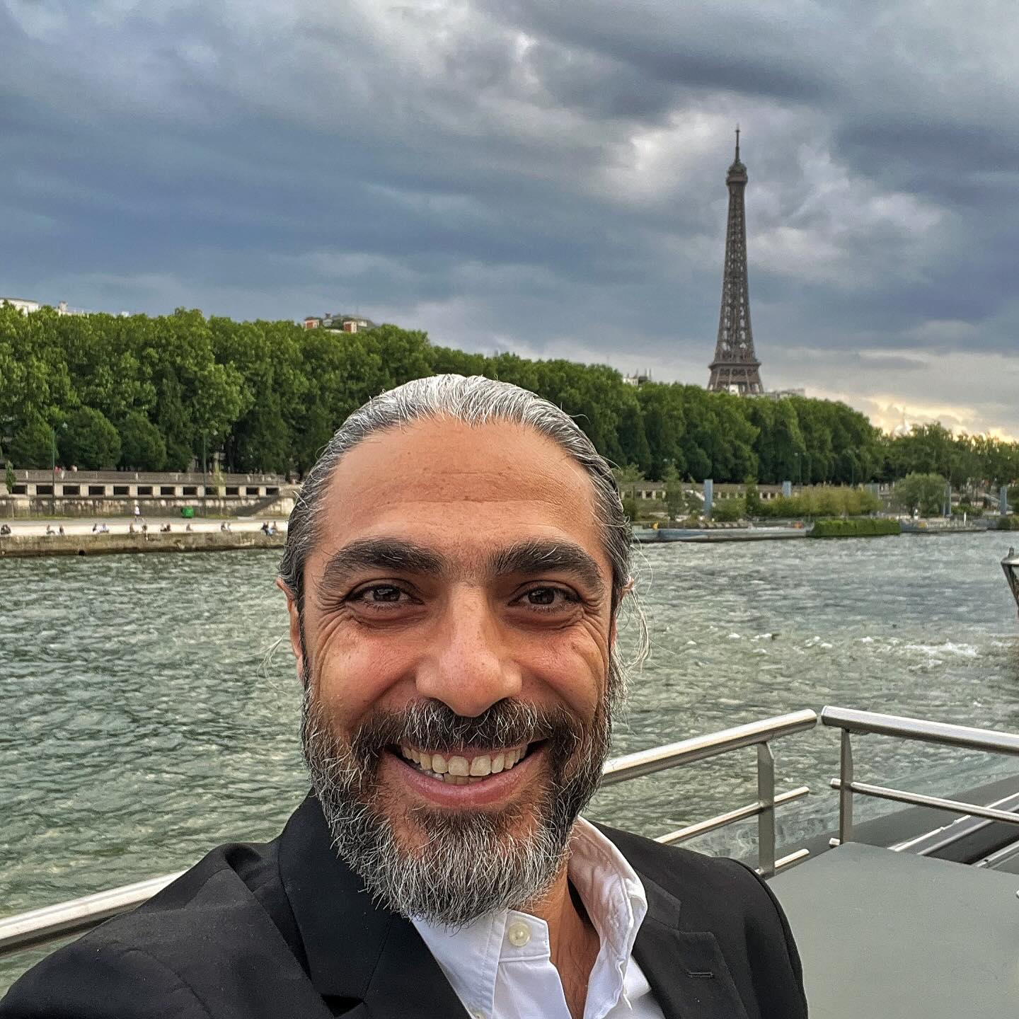 Dr. Dt. N. Cem Yıldız 