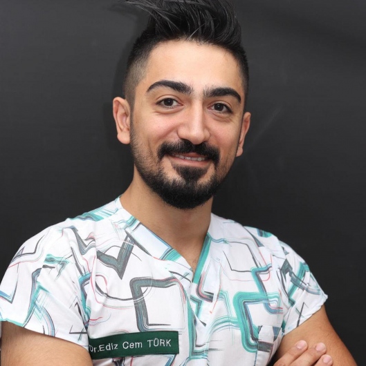 Dt. Ediz Cem Türk 