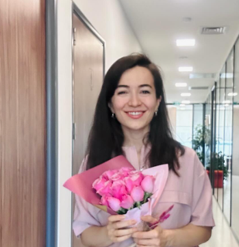 Dt. Aybike Şahlanan 