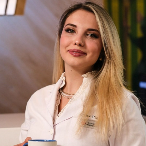 Dietitian Bilge Çokoy