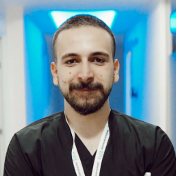 Dt. Ömer Emre Tunç