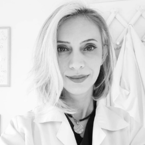 Dietitian Müge Aktaş Gültekin