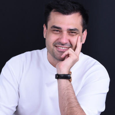 Specialist Dentist Ali Direnç Ulaşan