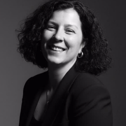 Dr. Dt. Ayça Özkan Yalçınkaya